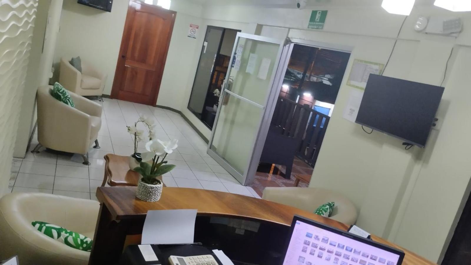 Hotel Гольфито Экстерьер фото